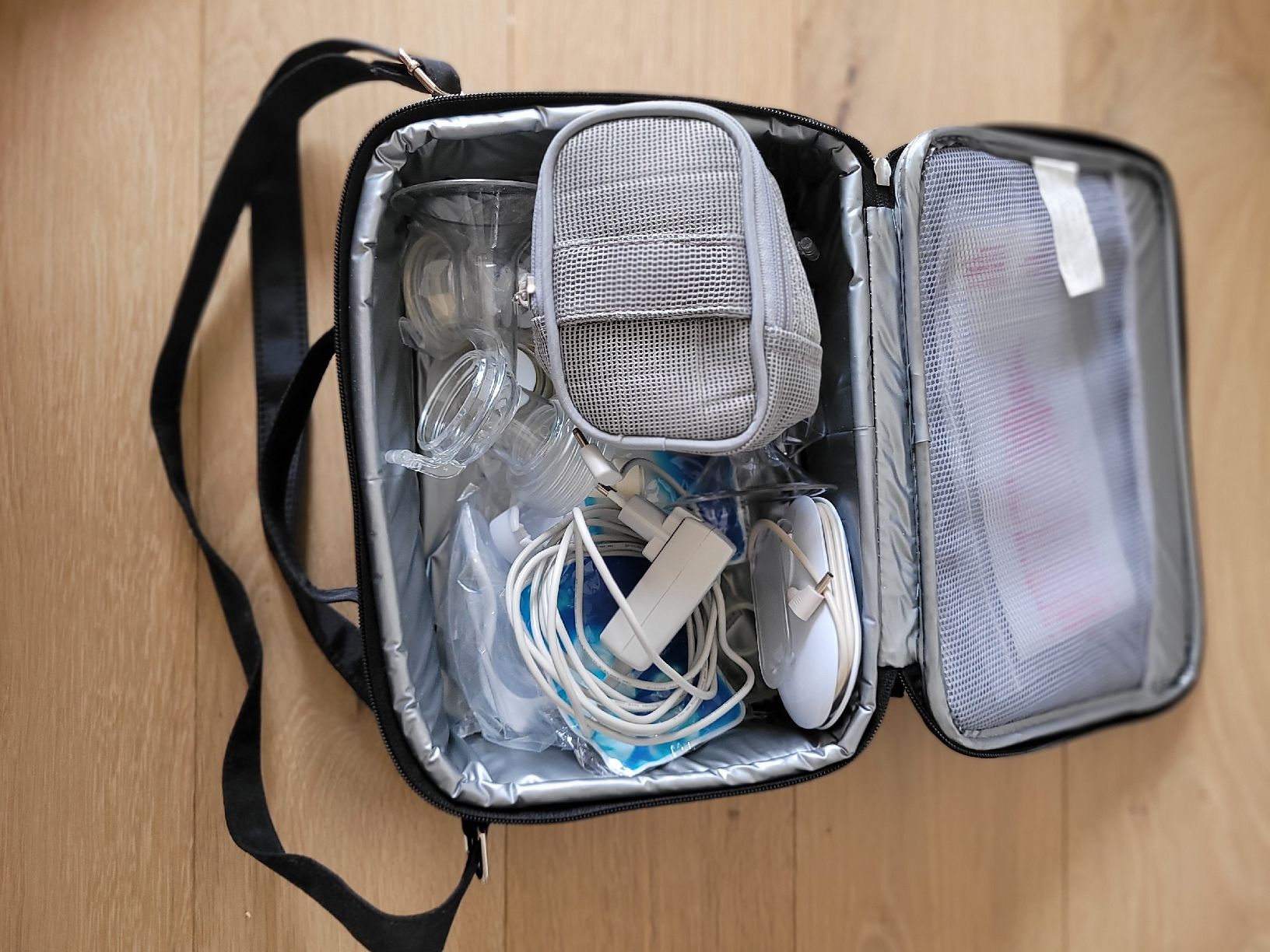 Philips Accessori per l’allattamento: Philips Avent  Milchpumpe mit Tasche – Usato da Winterthur venduto da Netta777 2