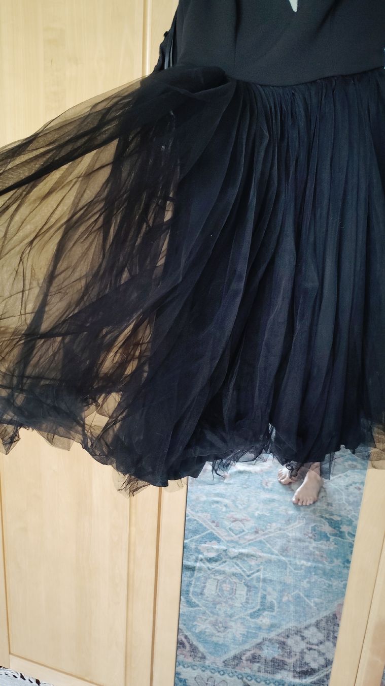 Vestiti & Gonne: Denny Roses schwarzes Kleid – Nuovo (secondo la descrizione) da Spreitenbach venduto da ludwigmaira 3