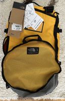 North Face duffel G S
