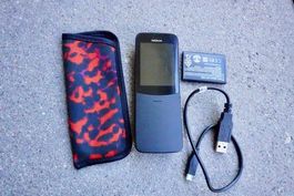 Nokia 8110 Banana Handy 4G