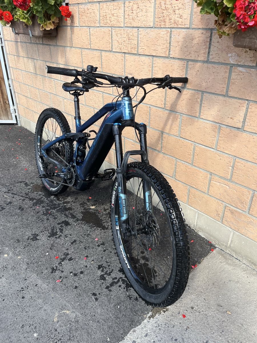 Bixs Vélos: Mountain E-Bike Bixs – D'occasion à Matten(St.Stephan) par Honda650XR 1