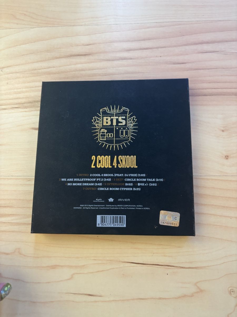CD: Album BTS 2 COOL 4 SKOOL – Nuovo (secondo la descrizione) da Basse-Nendaz venduto da Glassey-celia19 1