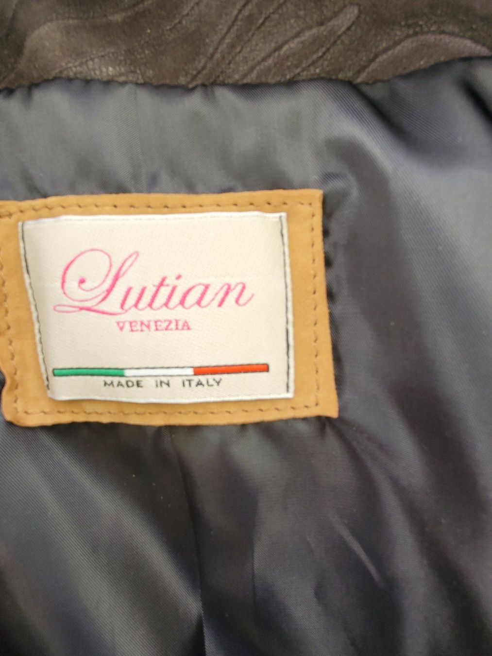 Gilets & Westen: Leder-Gilett – Neu (gemäss Beschreibung) aus Balsthal von Marche 1