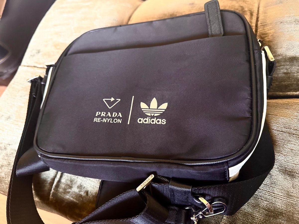 Borse da donna: Really nice unisex’s PRADA bag – Nuovo (secondo la descrizione) da Kilchberg ZH venduto da Suisse500