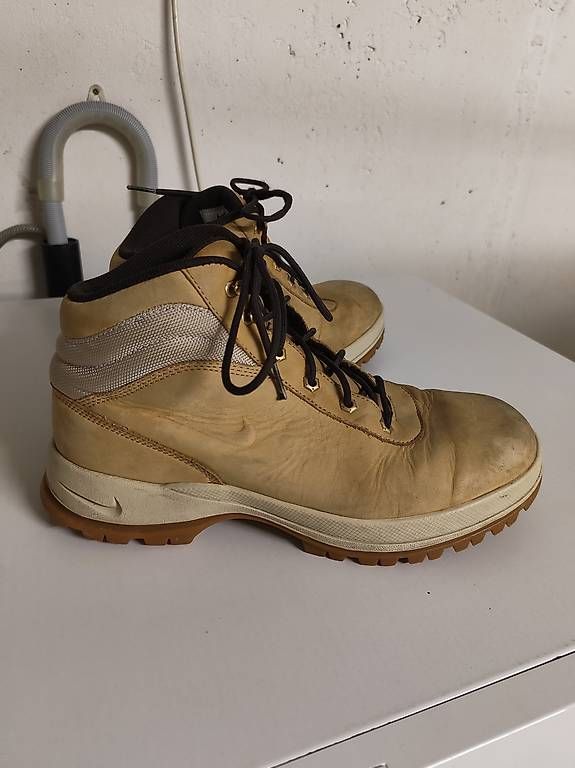 Scarpe da uomo: Nike Winter Sneaker (Gr. 44) – Usato da Lachen SZ venduto da Kamelfluesterer