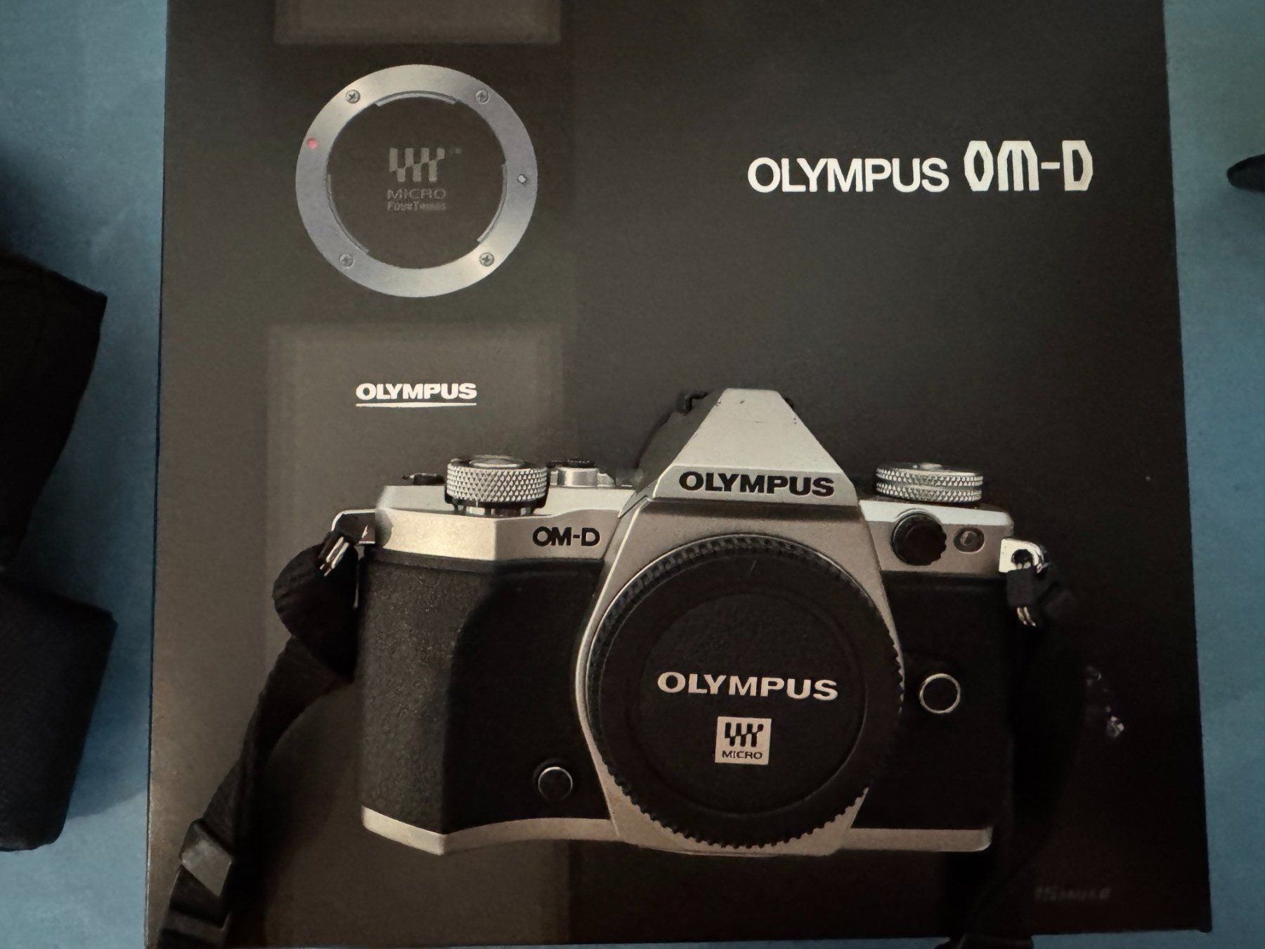 Olympus Appareil photo: Olympus OM-D E-M5 Mark II – D'occasion à Uster par Bont6 7