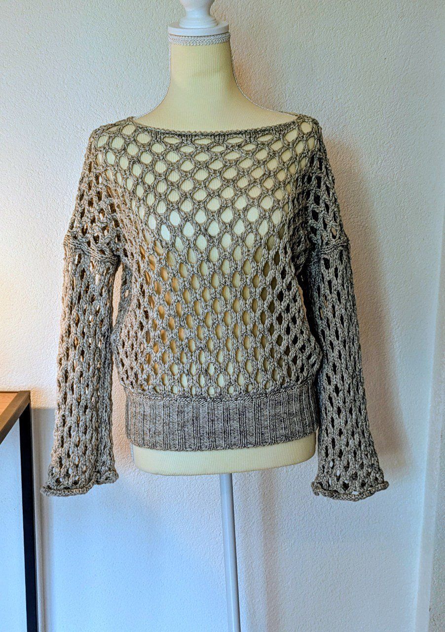 Sisley Pullover & Sweatshirts: Sisley, interessanter Pullover, 100% Baumwolle, – Gebraucht aus Neuhausen von sebi_resale 2