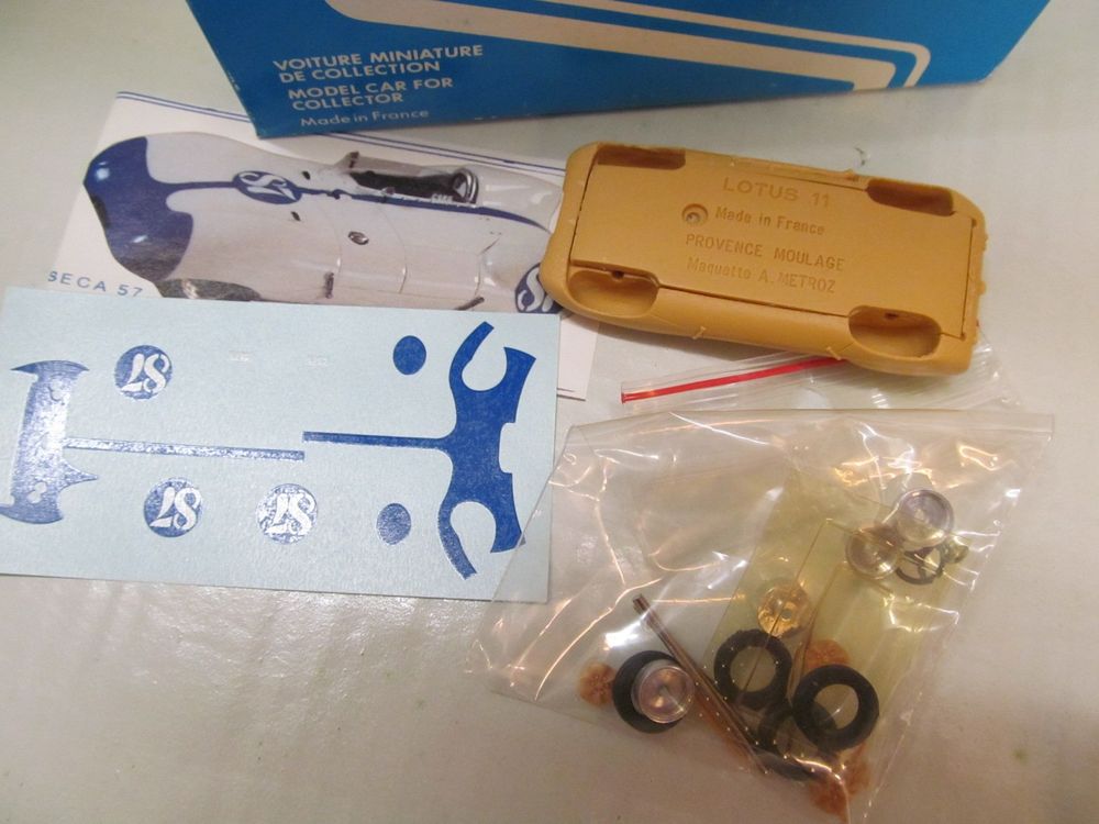 1:43 BAUSATZ IKARUS 250 Räder Reifen Covers Decal Inturist SSM Fire Engine KIT EUR 11,90