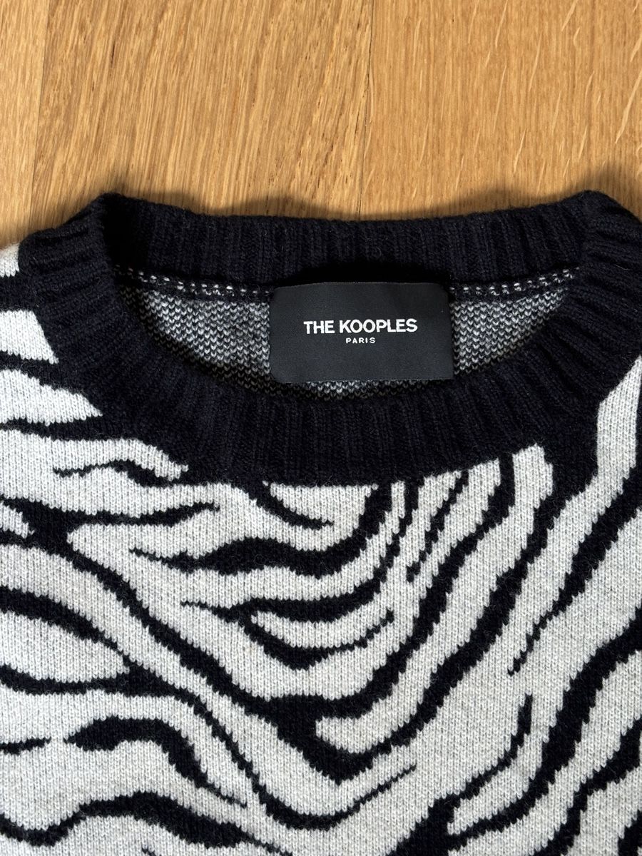 Kooples Maglioni & Felpe: The Kooples Cropped Perfect Cozy Pullover Zebra – Usato da Horgen venduto da User8810 1