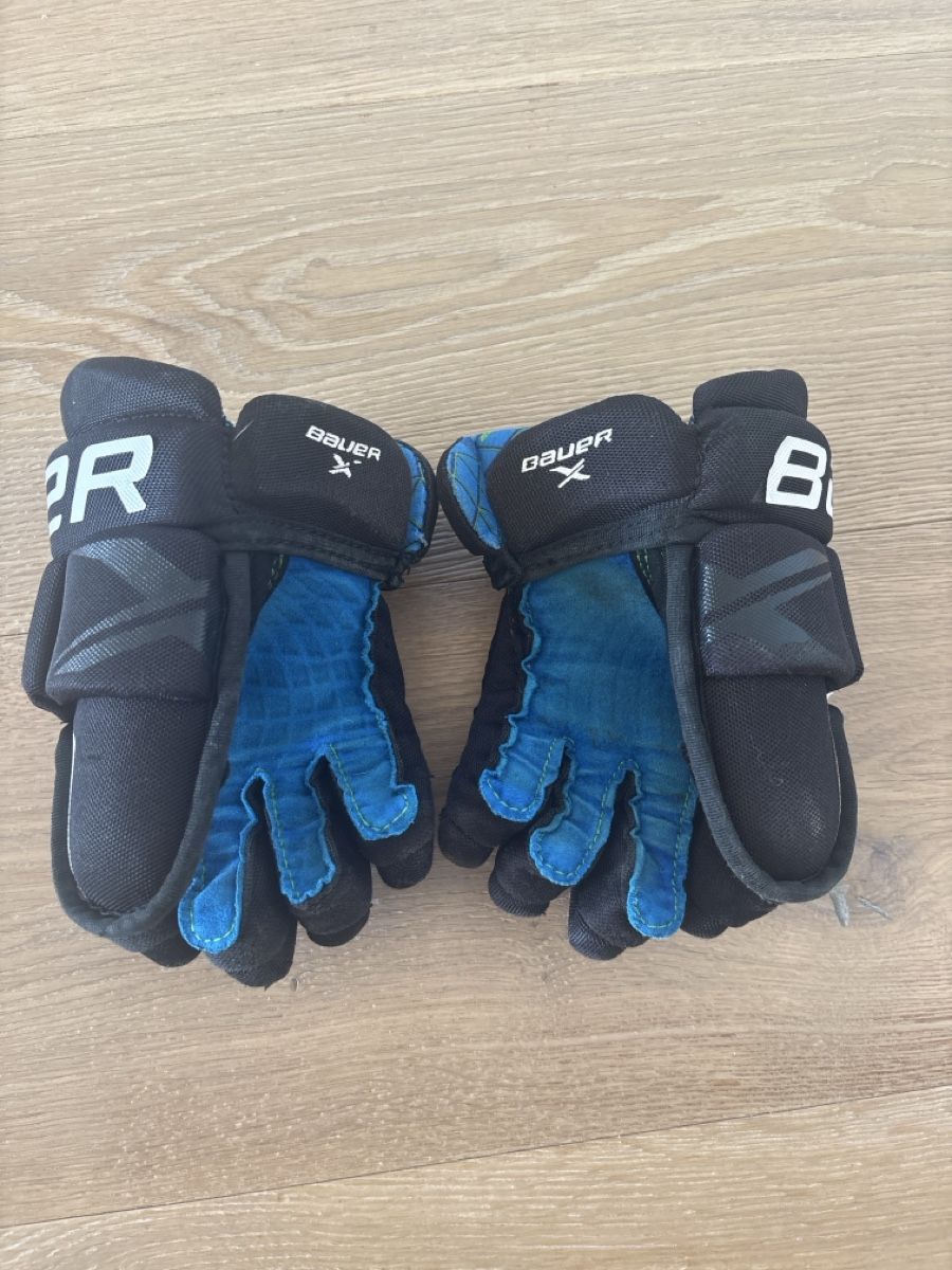 Bauer Kinderhandschuhe: Bauer Eishockeyhandschuhe Kinder Gr. 8” – Gebraucht aus Davos Dorf von tcabin 2