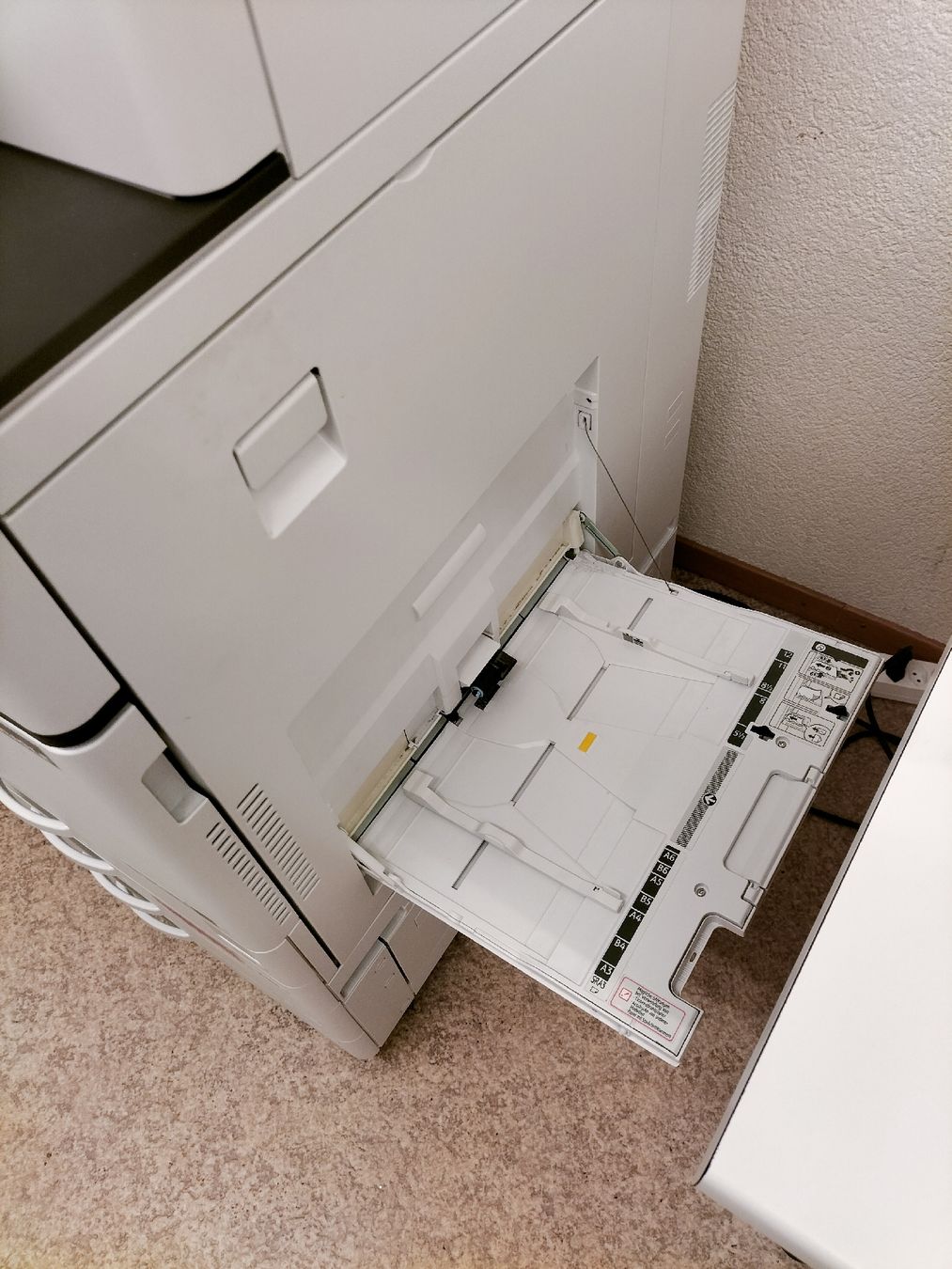 Fotocopiatrici: Multifunktionsdrucker Nashuatec MP C3004ex gebraucht – Usato da Bleienbach venduto da mogig 4