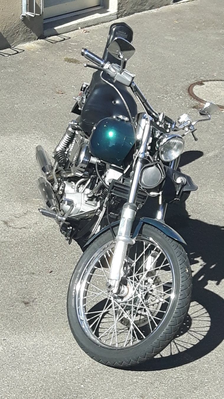 Harley-Davidson Chopper: OLDTIMER Harley Davidson 1200 Super Glide Jg. 74 Shovelhead – Usato da frauenfeld venduto da Tin62 1