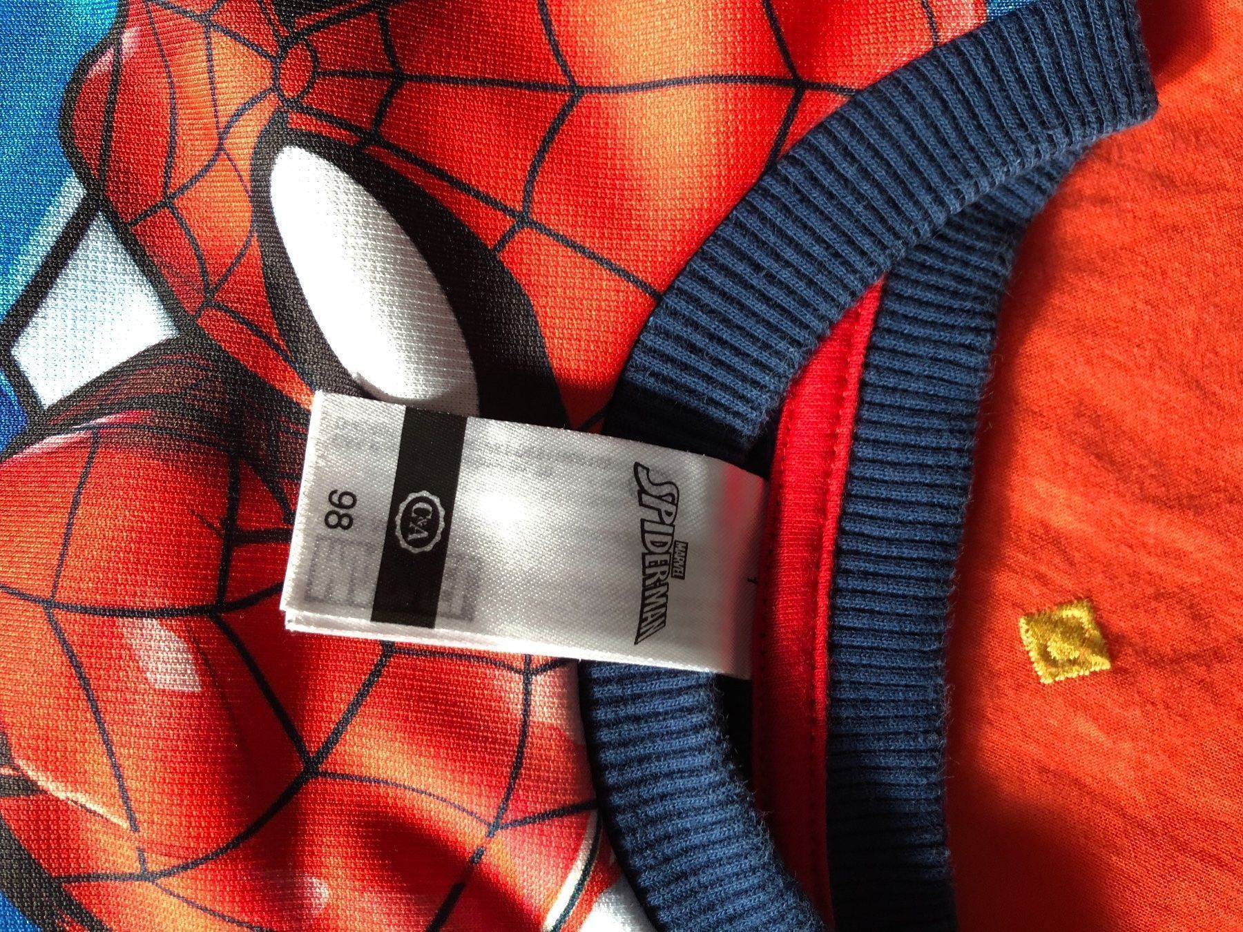 Maglioni & Felpe: Pull Spiderman taille 98 – Usato da MARLY venduto da AISLEE 1
