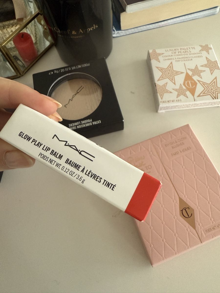 Mac Cosmetics Make-up: MAC Rouge Awakening Lippenstift, Limited Edition! – Nuovo e nell'imballaggio originale da Thalwil venduto da azi_azi