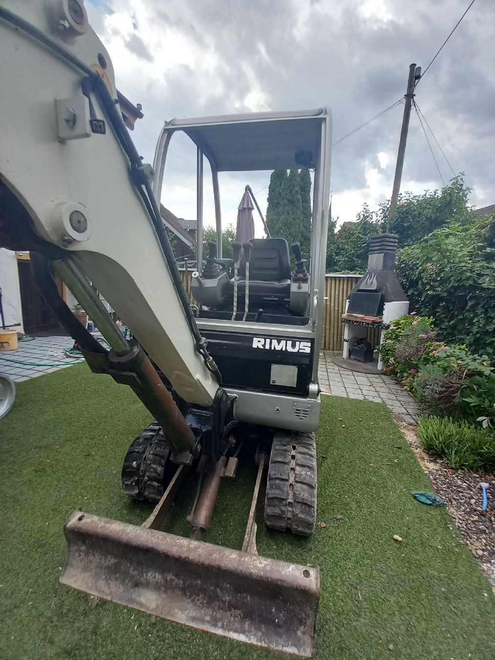Bagger: Neuson 1402 RD Primus Bagger – Gebraucht aus Thayngen von OLMIC 1