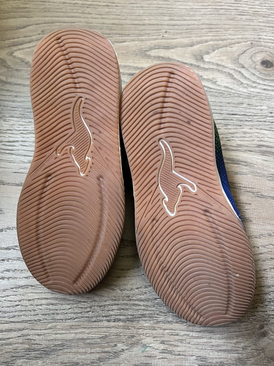 Scarpe per ragazzi: Kinderturnschuhe Kangaroos – Usato da Fischingen venduto da nat_9qn7 1