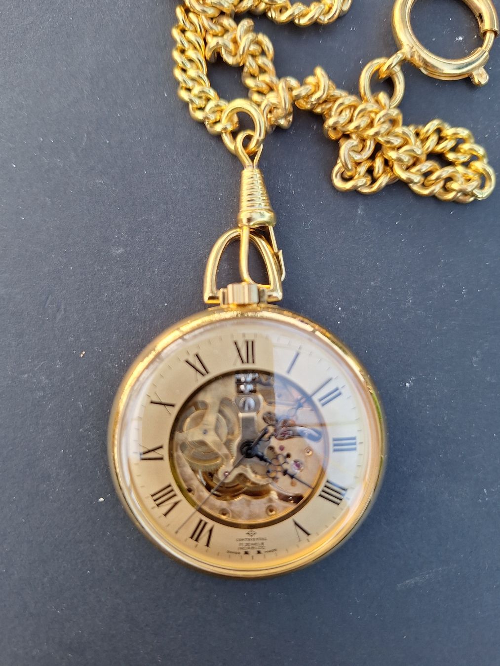 Continental Uhren: Taschenuhr Continental goldfarben mit Kette im Etui – Neu (gemäss Beschreibung) aus Gams von Mikekuster