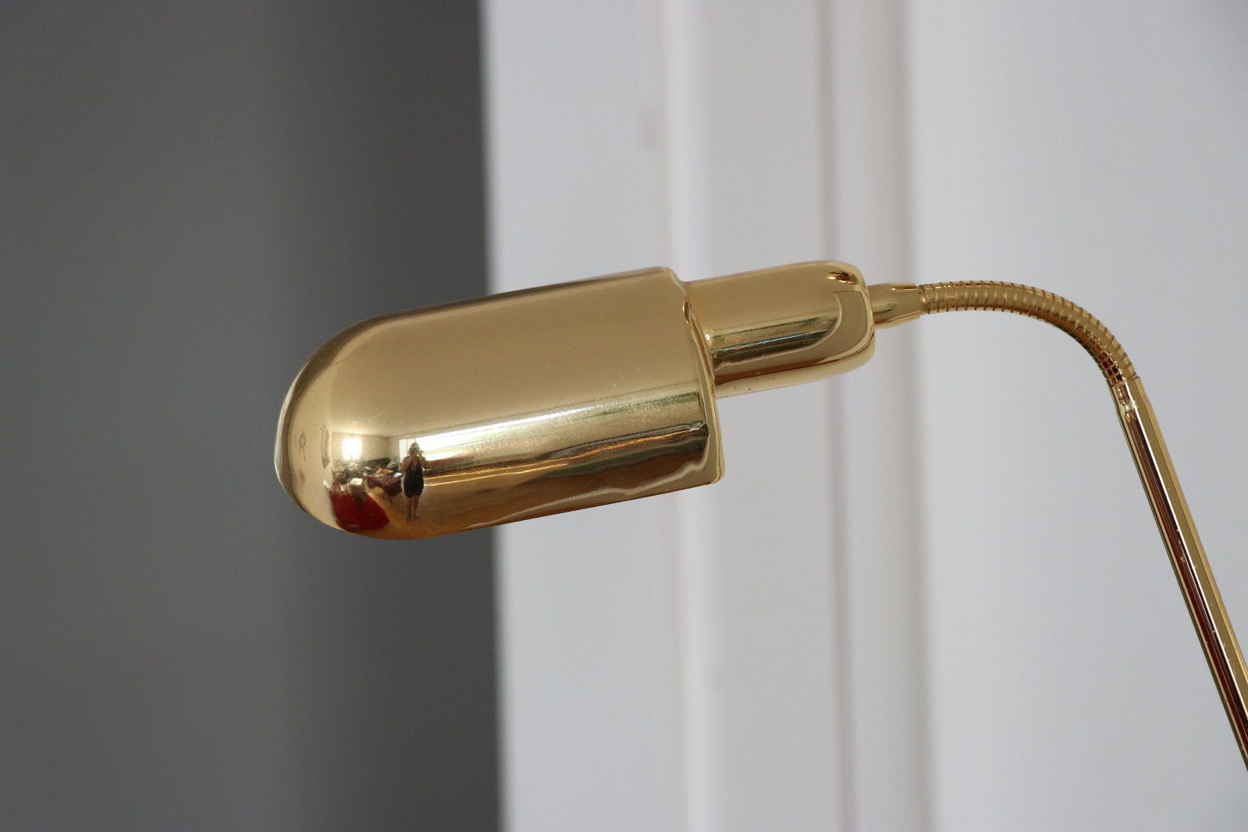 Lampen: Stehlampe Gold – Gebraucht aus Wattwil von Yakana 2