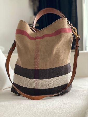 Burrbery Tasche