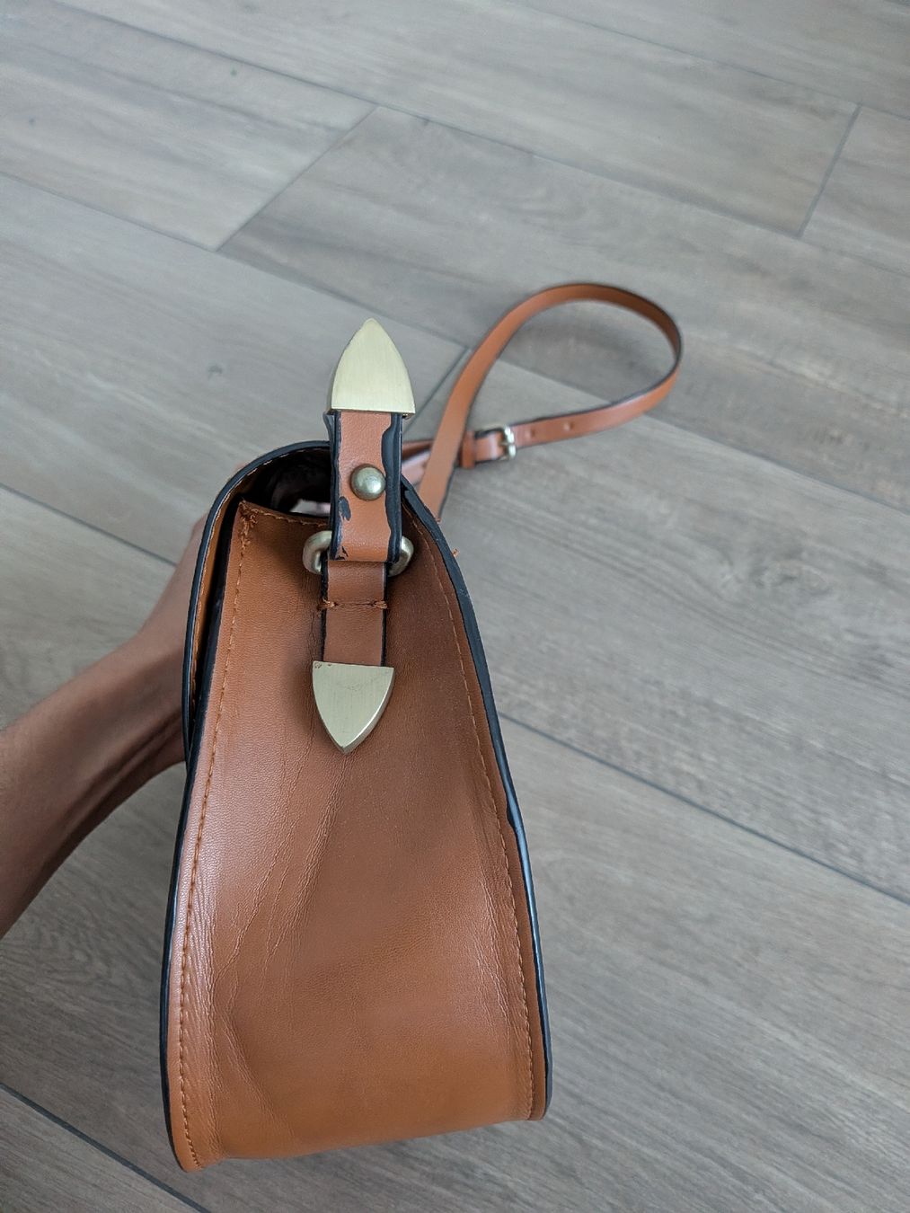 Zara Borse da donna: Zara camel shoulder bag – Usato da Morges venduto da dhi_y2qk 2
