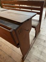 Schulbank zu Gothelfs Zeiten Antik