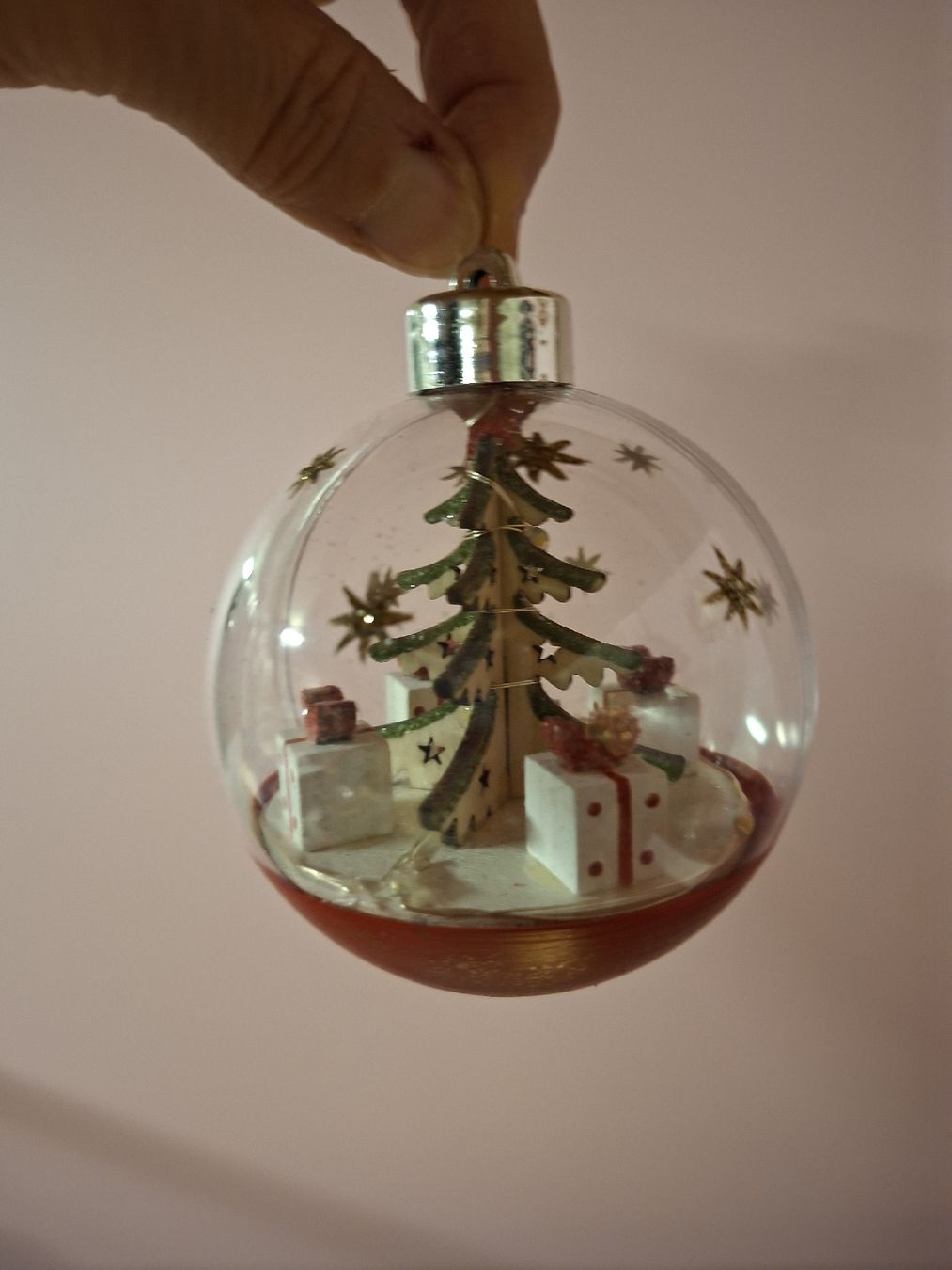 Tutte le decorazioni: neu: 2 Weihnachtskugeln mit Licht – Nuovo (secondo la descrizione) da Nassen venduto da verrueckt 3