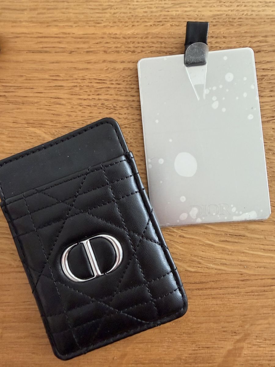 Dior Portafogli: Dior Card/Mirror Holder – Nuovo (secondo la descrizione) da Dübendorf venduto da MariaS. 4
