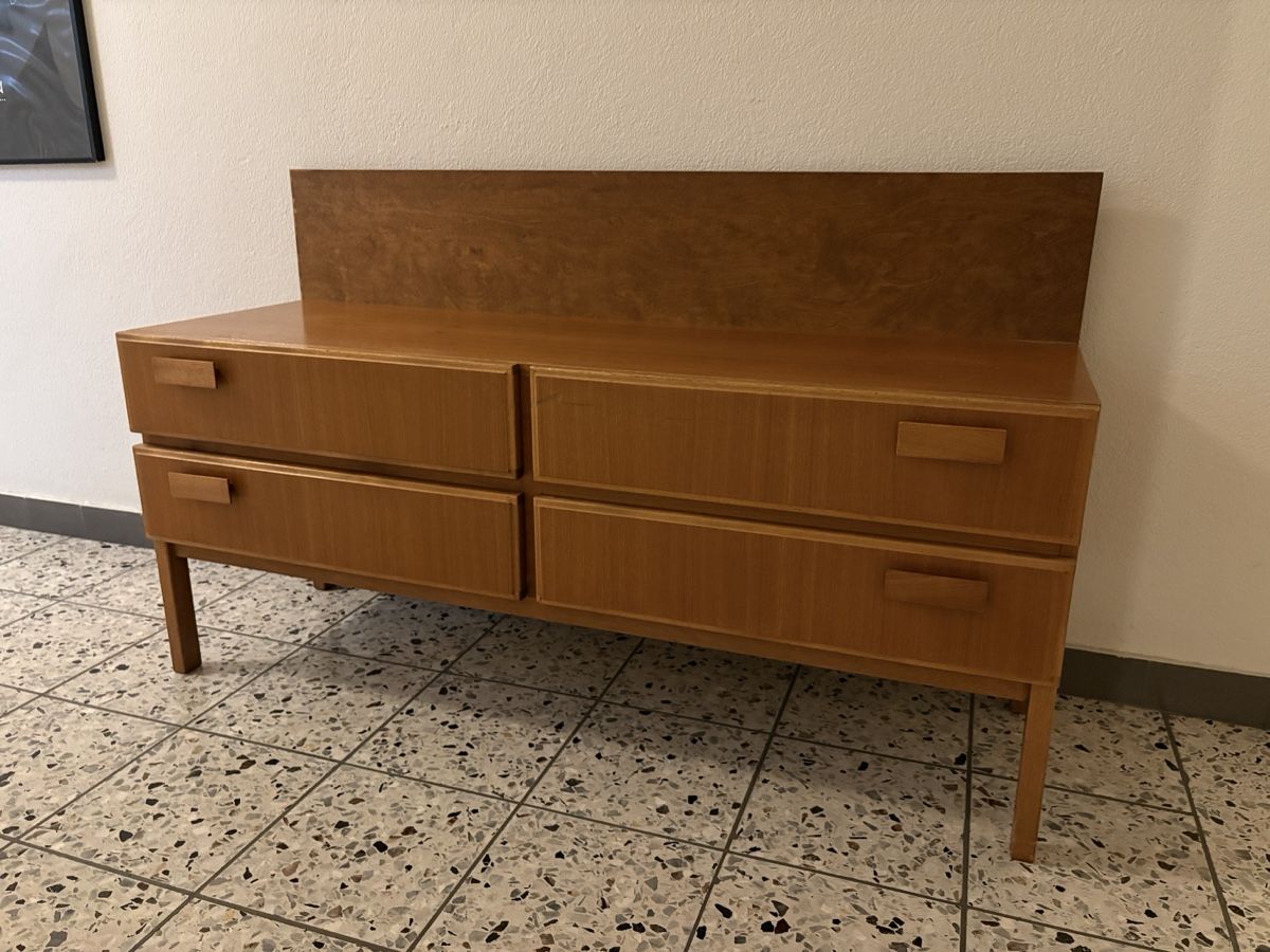 Kommoden: Kommode mit 4 Schubladen - mid century – Gebraucht aus Sursee von tkey91