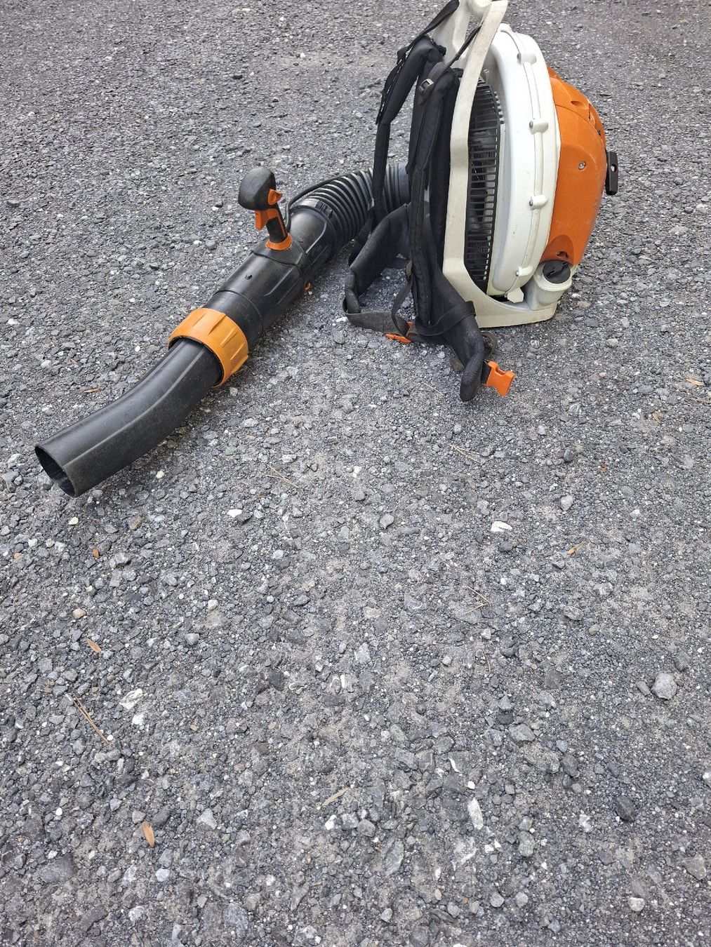 Stihl Aspirateurs & souffleurs à feuilles: STIHL BR 700 – D'occasion à Mels par kuki26 2