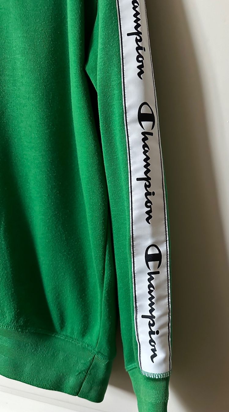 Champion Pullover & Sweatshirts: Sweatshirt, Champion grün, Grösse M – Gebraucht aus Wohlen AG von thr_t5x8 4
