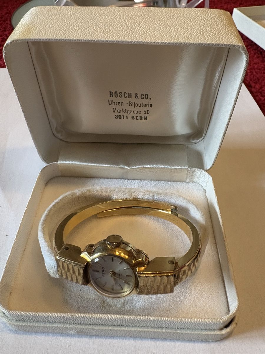 Orologi: Aero Uhr vergoldet um 1970 – Usato da Murten venduto da Tzaugg