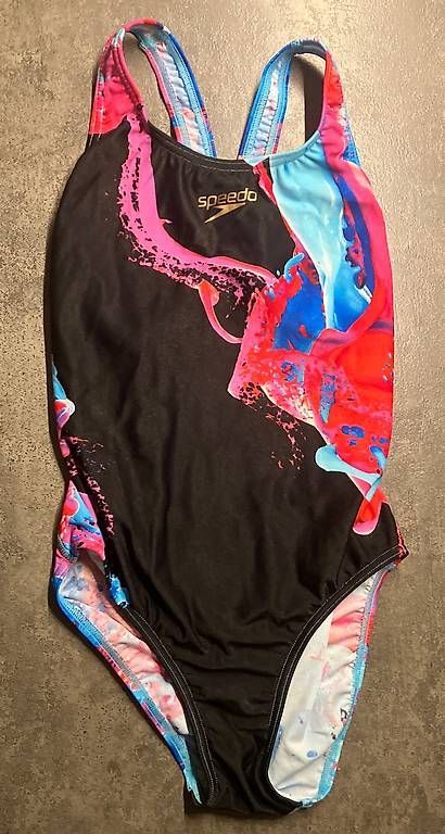 Costumi da bagno & Bikini: Neuwertiges Speedo Mädchen Badkleid – Usato da Zürich venduto da Zueriost