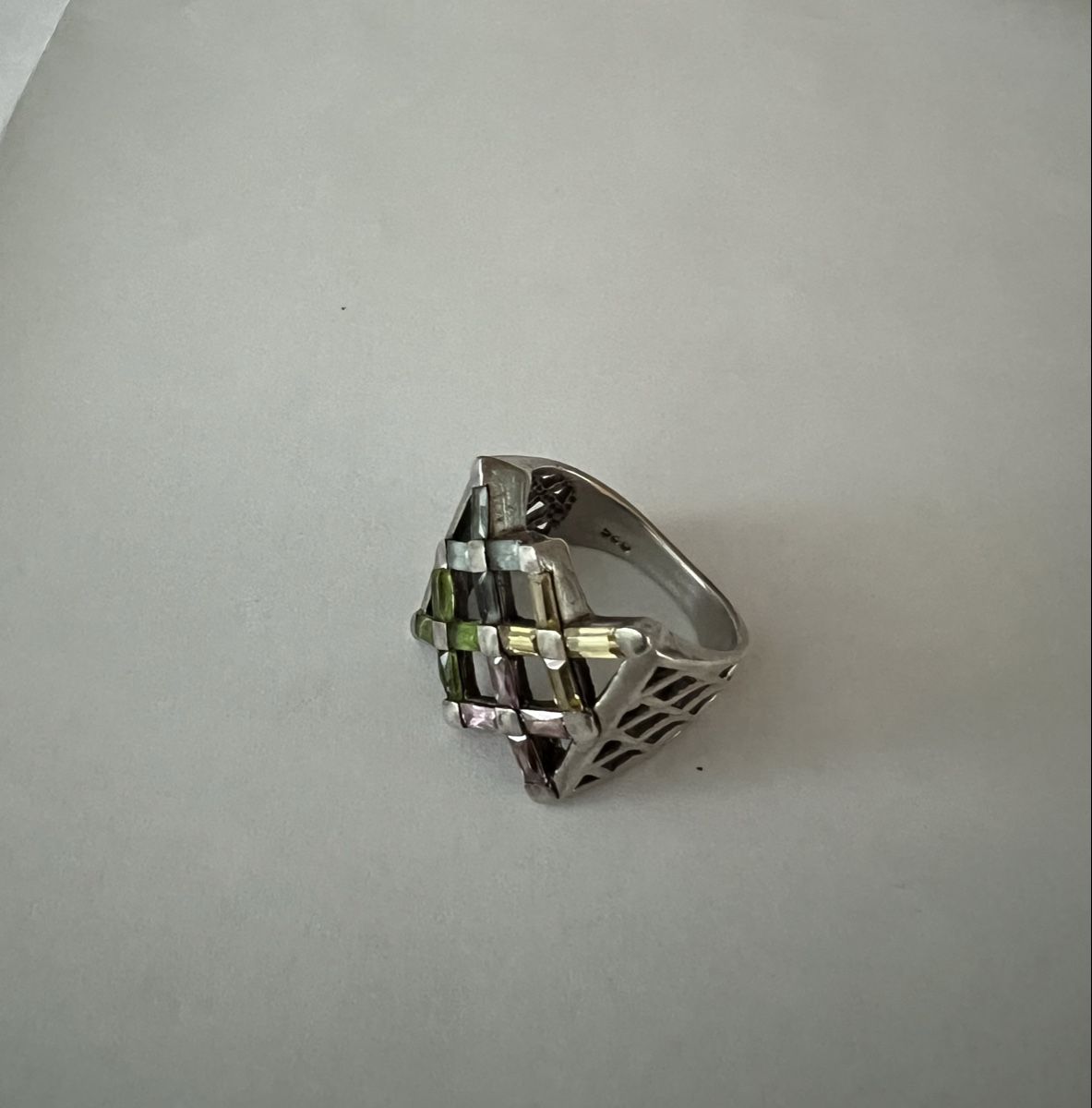 Bagues: Spezieller Ring 925 Silber mit Steinen – D'occasion à Wabern par La-Vitrine 5