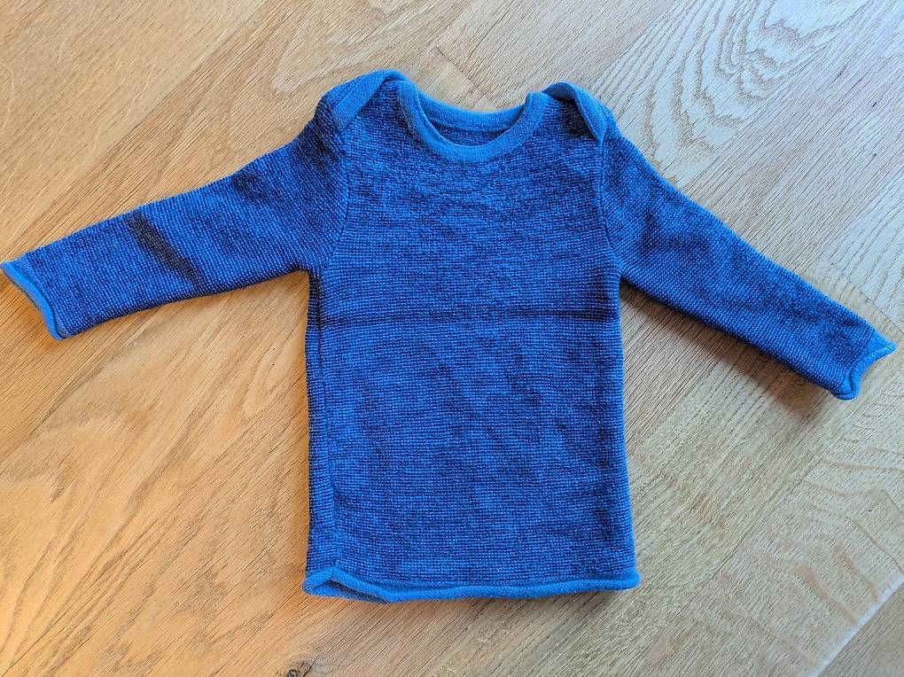 Pullover & Sweatshirts: Disana Wollpullover mit Schlupfkragen Gr. 74/80 – Gebraucht aus Basel von jul_p9js