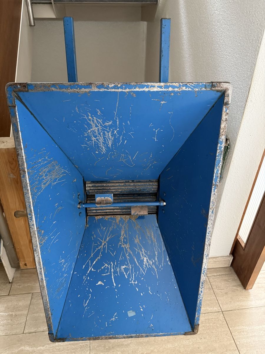 Alle Maschinen: Obstmühle – Gebraucht aus Dulliken von becks06