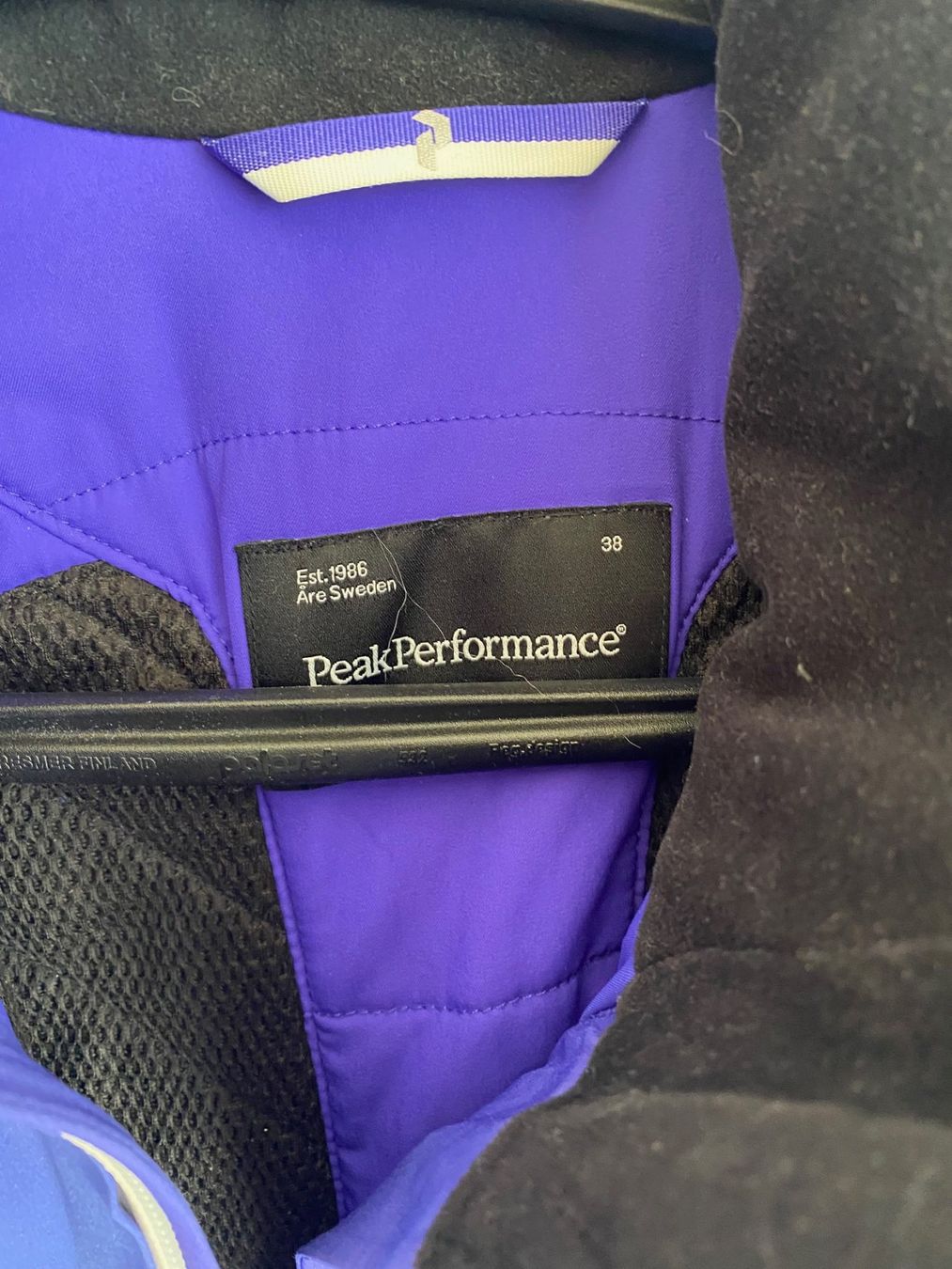 Peak Performance Jacken: Peak Performance Winterjacke – Gebraucht aus Luzern von Turmliebe 6