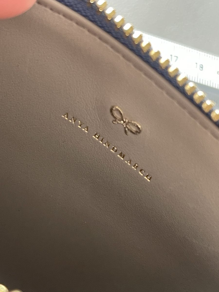 Portamonete: Anya Hindmarch Lederbeutel – Usato da Gunten venduto da slu_p5p8 2