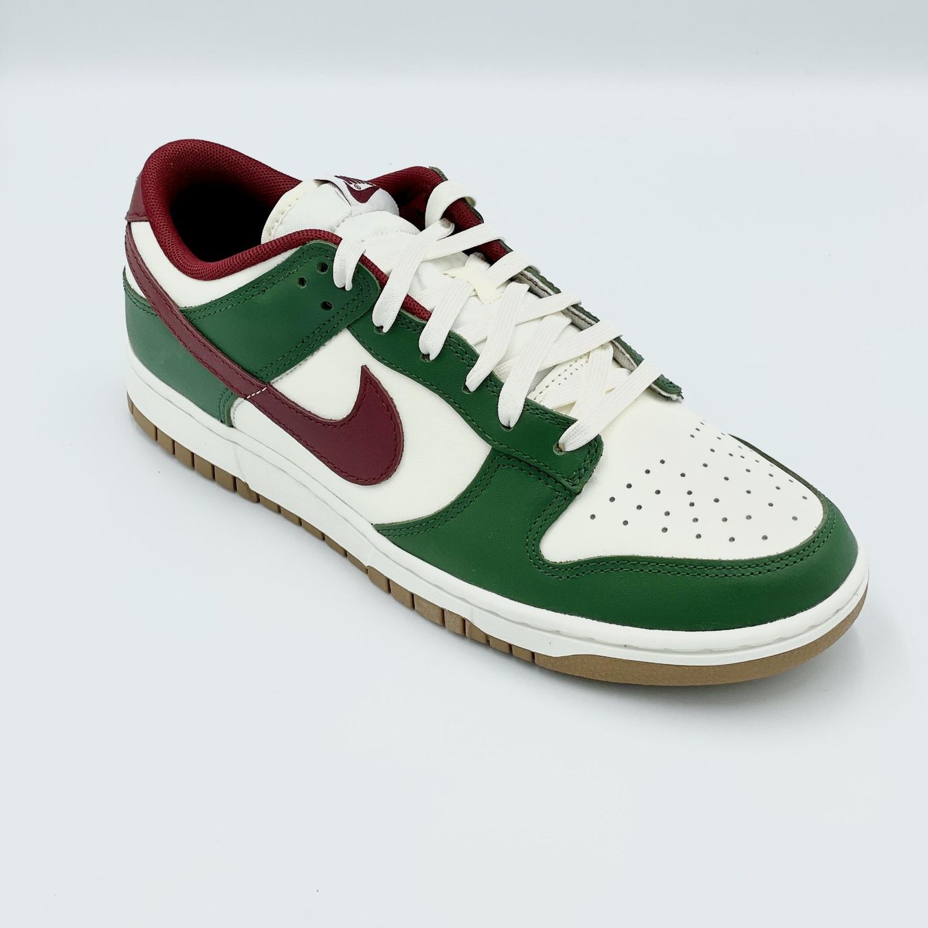 Nike Scarpe da uomo: Nike Dunk Low Gorge Green EU 42.5 – Nuovo e nell'imballaggio originale da Erlinsbach venduto da sasneakers 4