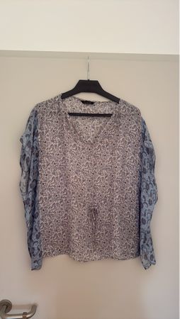 Silk Blouse floral print size 38 from Massimo Dutti 