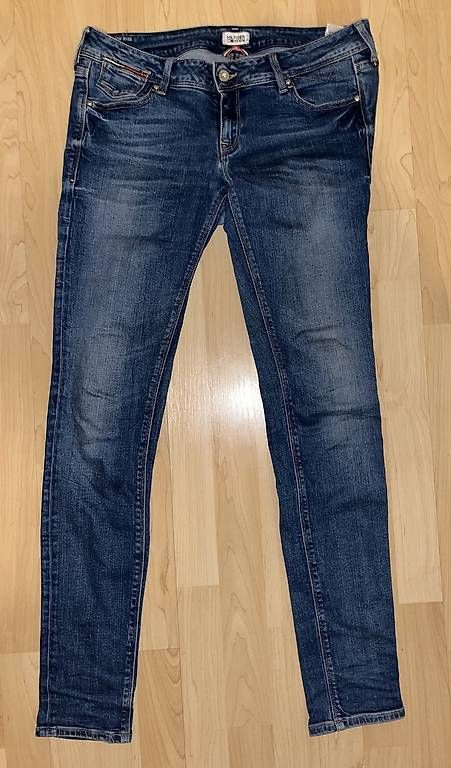 Jeans: Tommy Hilfiger Jeans 28/34 – Usato da Bern venduto da Ginocchi 4