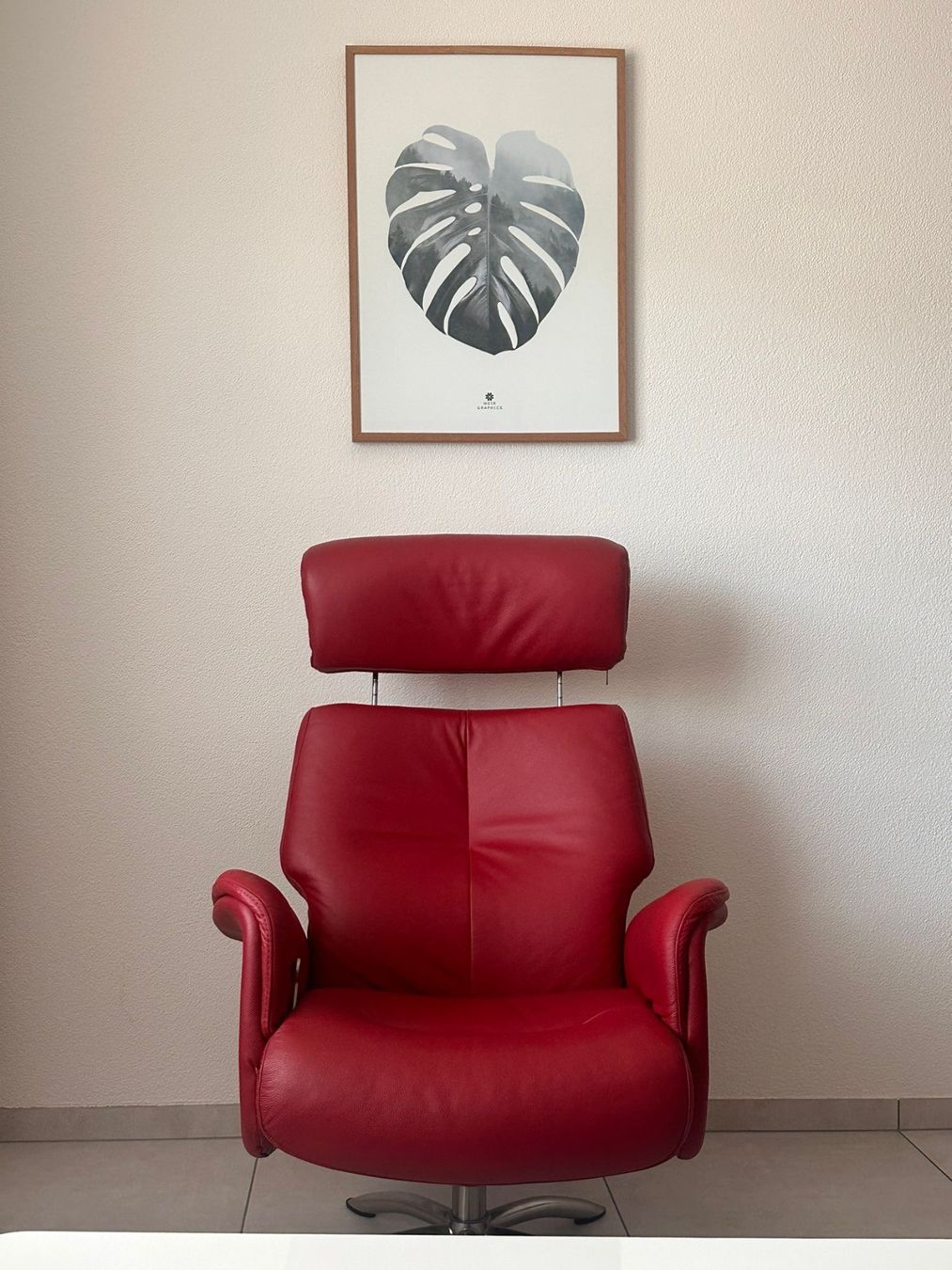 Sessel: Bequemer Relaxsessel mit Fußhocker aus echtem Leder – Neu (gemäss Beschreibung) aus Winterthur von shp_xcc5 1
