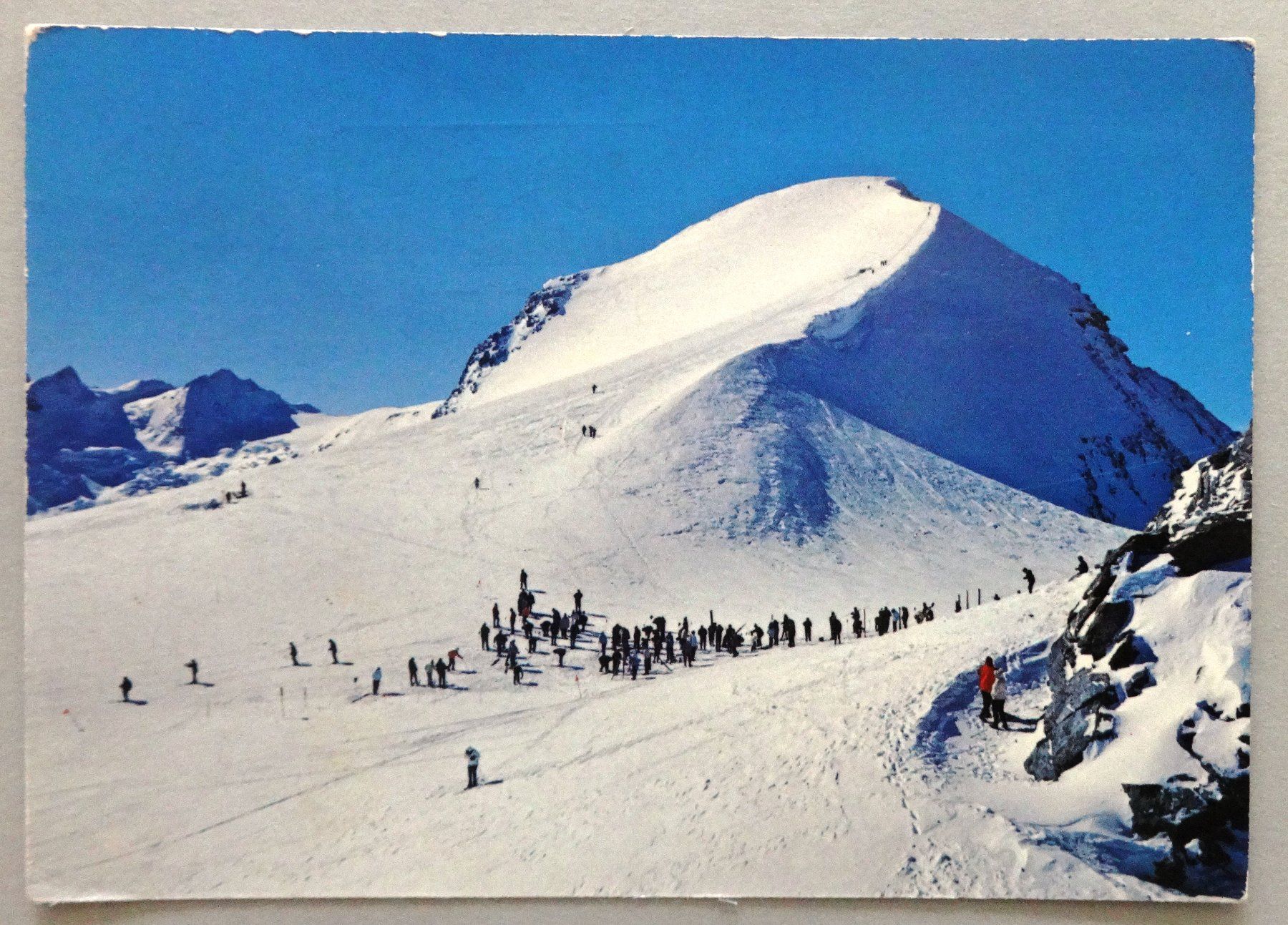Ansichtskarten: Am Bergrestaurant Corvatsch – Gebraucht aus Fétigny von Billy2miny