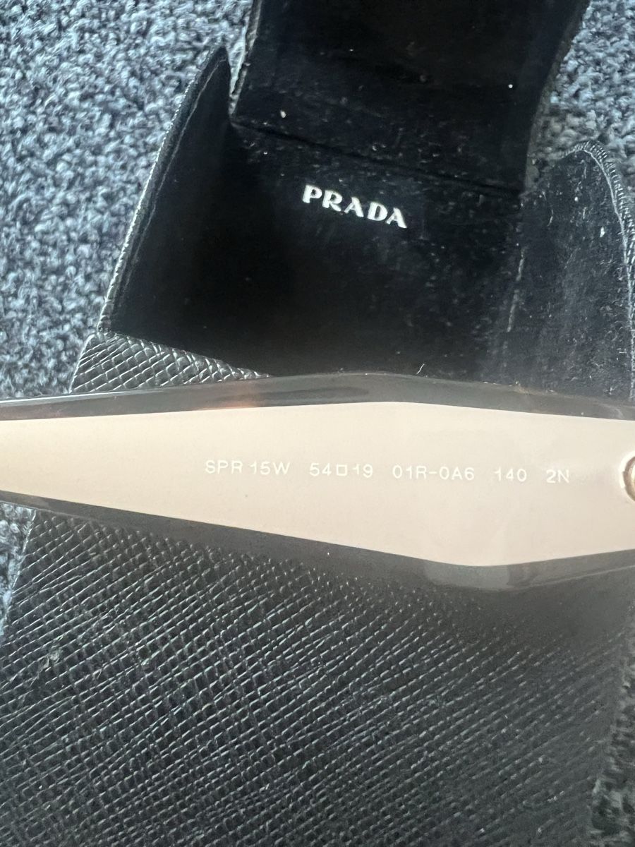 Prada Occhiali & Lenti: Prada sunglasses size 54 – Usato da Baar venduto da kri_m7t2 3