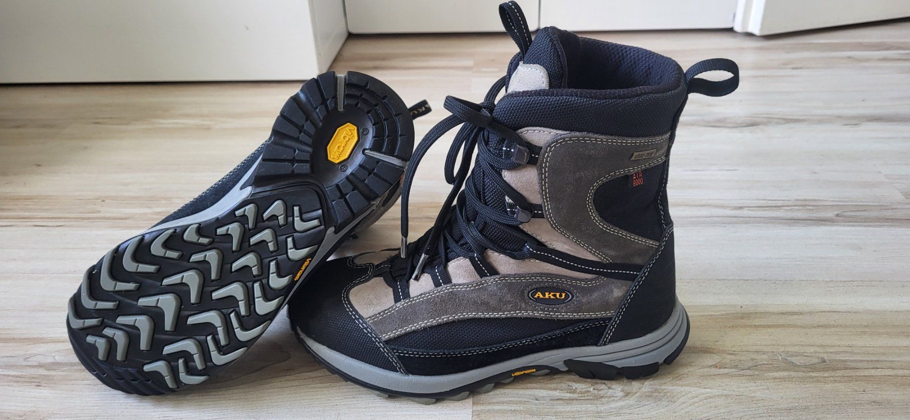 Aku Herrenschuhe: Chaussures de neige - AKU - 38 – Gebraucht aus Sembrancher von Jbc71 1