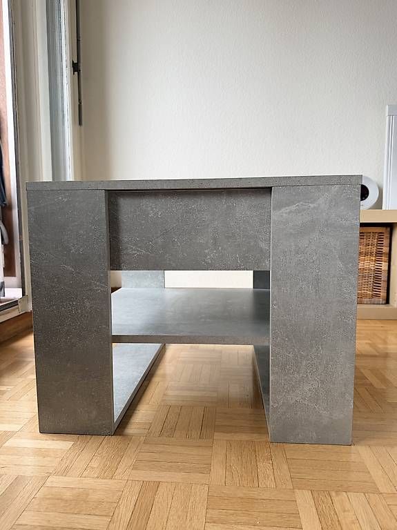Tavoli: Table basse effet béton vidaXL – Usato da Coppet venduto da LeslieAnnArm 1