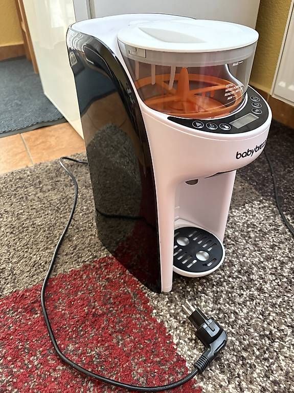 Baby Brezza Elettrodomestici da cucina: Baby Brezza Formula Pro Advanced Fläschchenzubereiter – Usato da Bad Ragaz venduto da Andre94 3