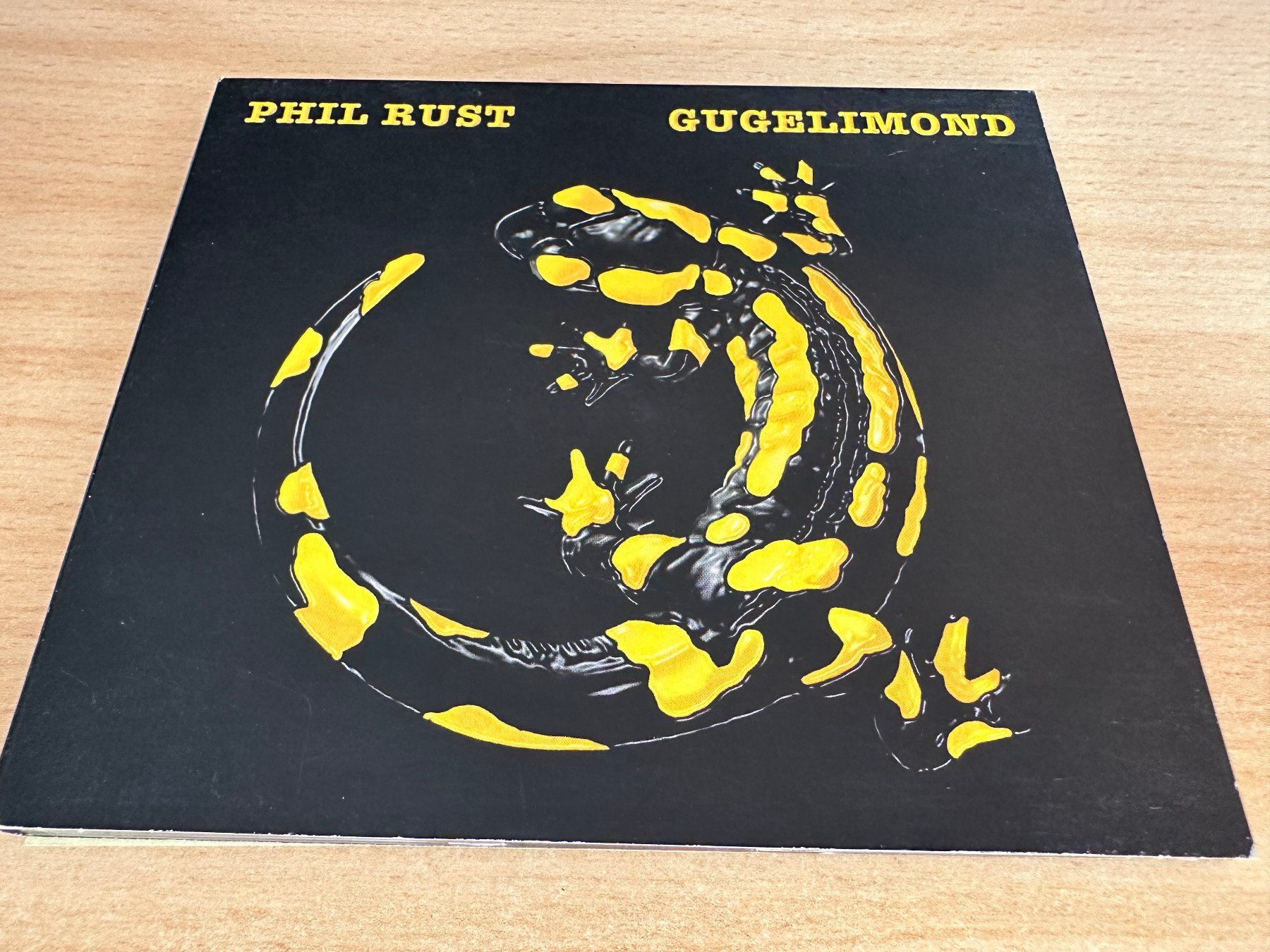 CD: Phil Rust – Gugelimond – Usato da Rikon im Tösstal venduto da Alpenmutz