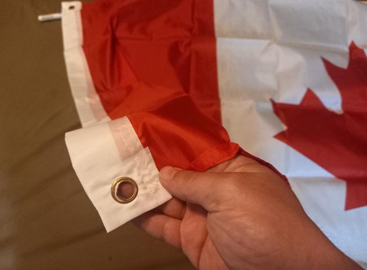 Bandiere: 3x Kanada-Flagge 90 x 150 cm - Drapeau Canada – Nuovo e nell'imballaggio originale da Bussigny venduto da NATURALO 2
