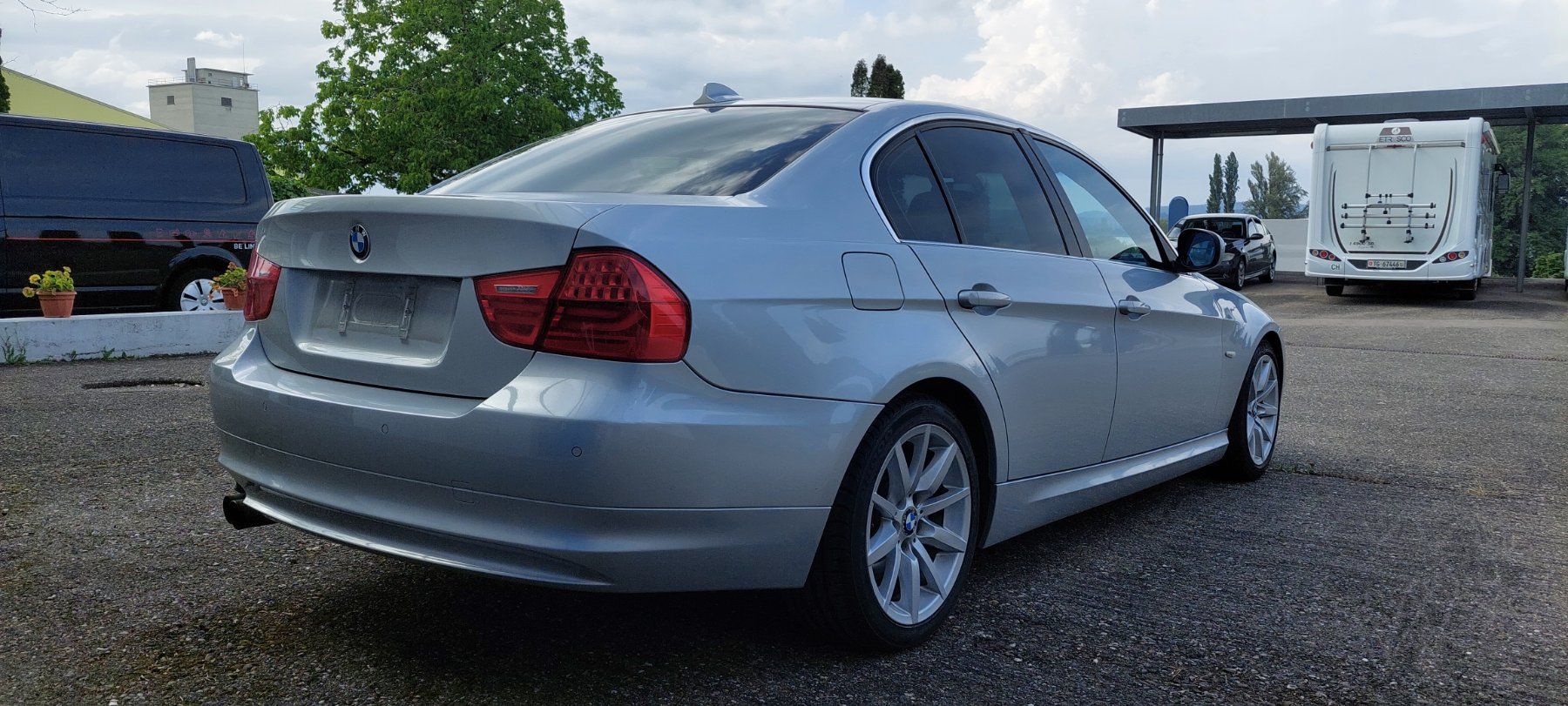 BMW Automobili: BMW 330i – Usato da Weinfelden venduto da Dtanimals226 1