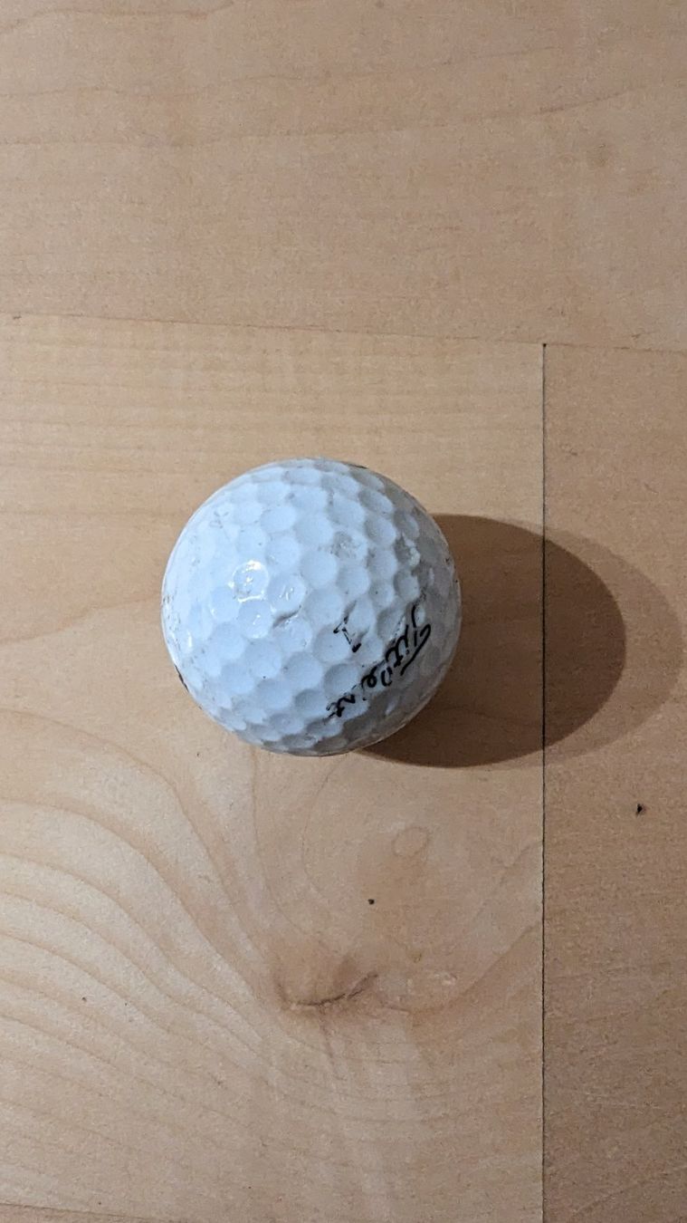 Bälle: Minigolf Ball – Gebraucht aus Wettingen von Nini54